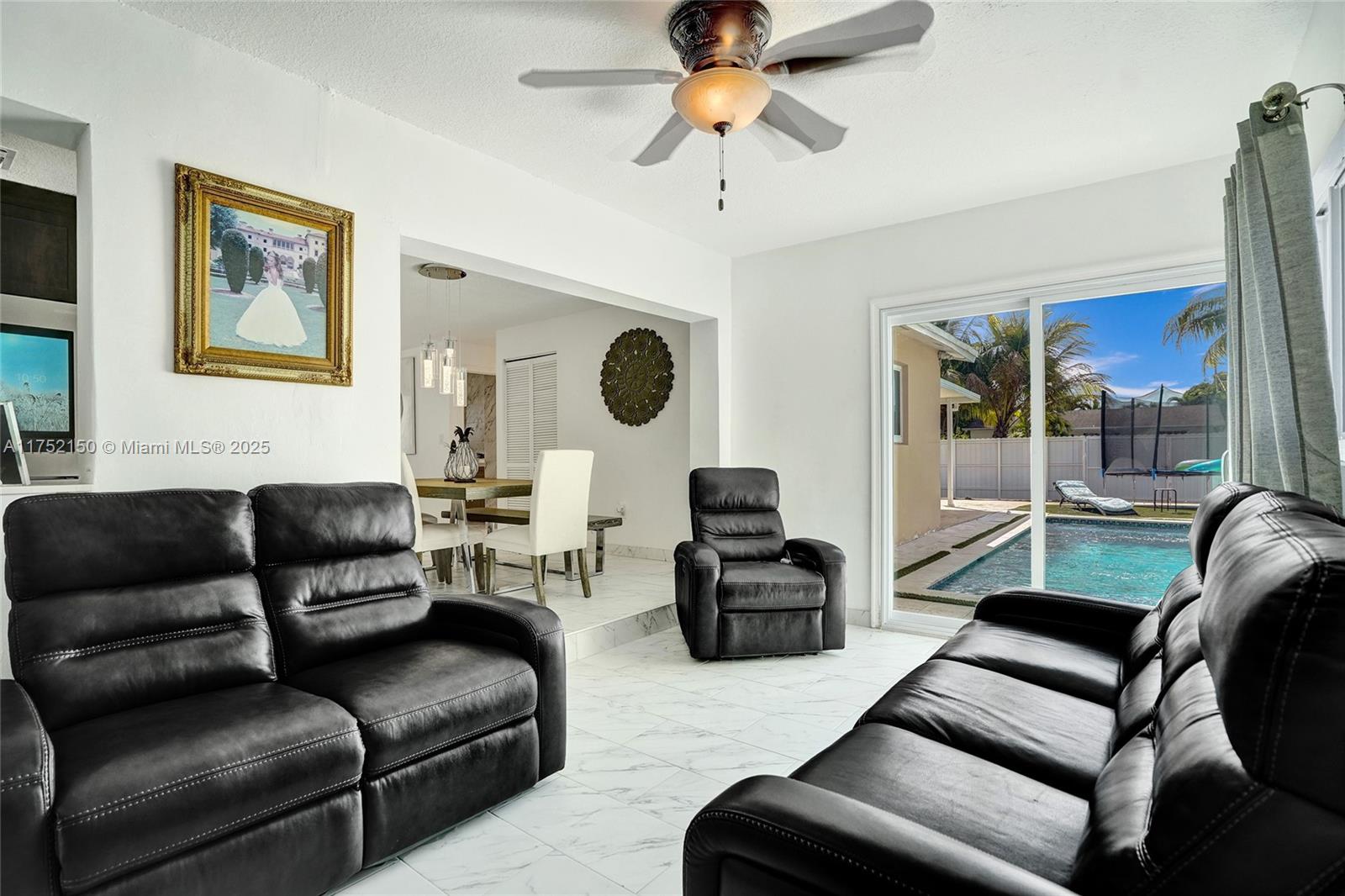 DRIFTWOOD ESTATES NO 10 - Residential