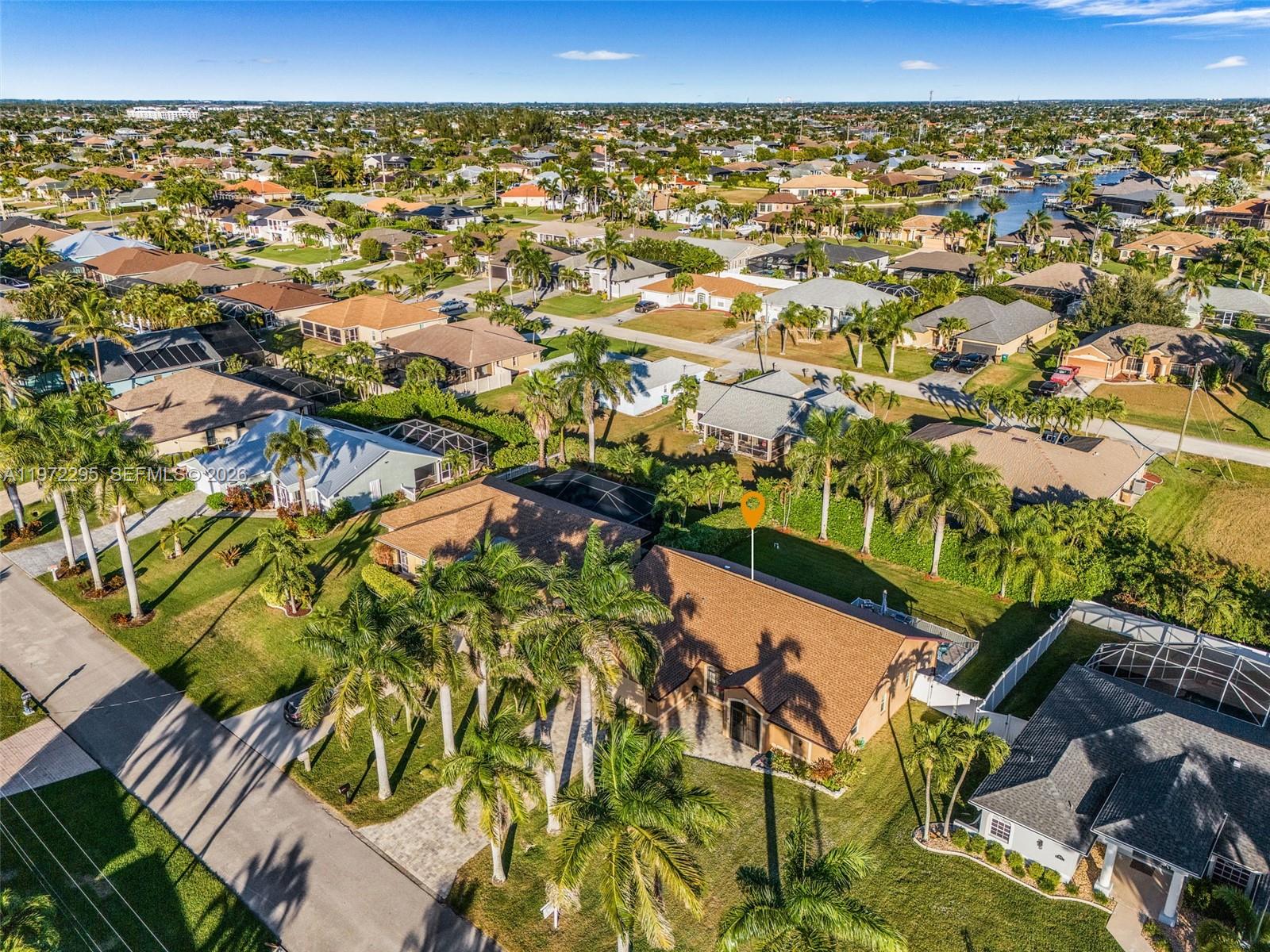 CAPE CORAL - Residential