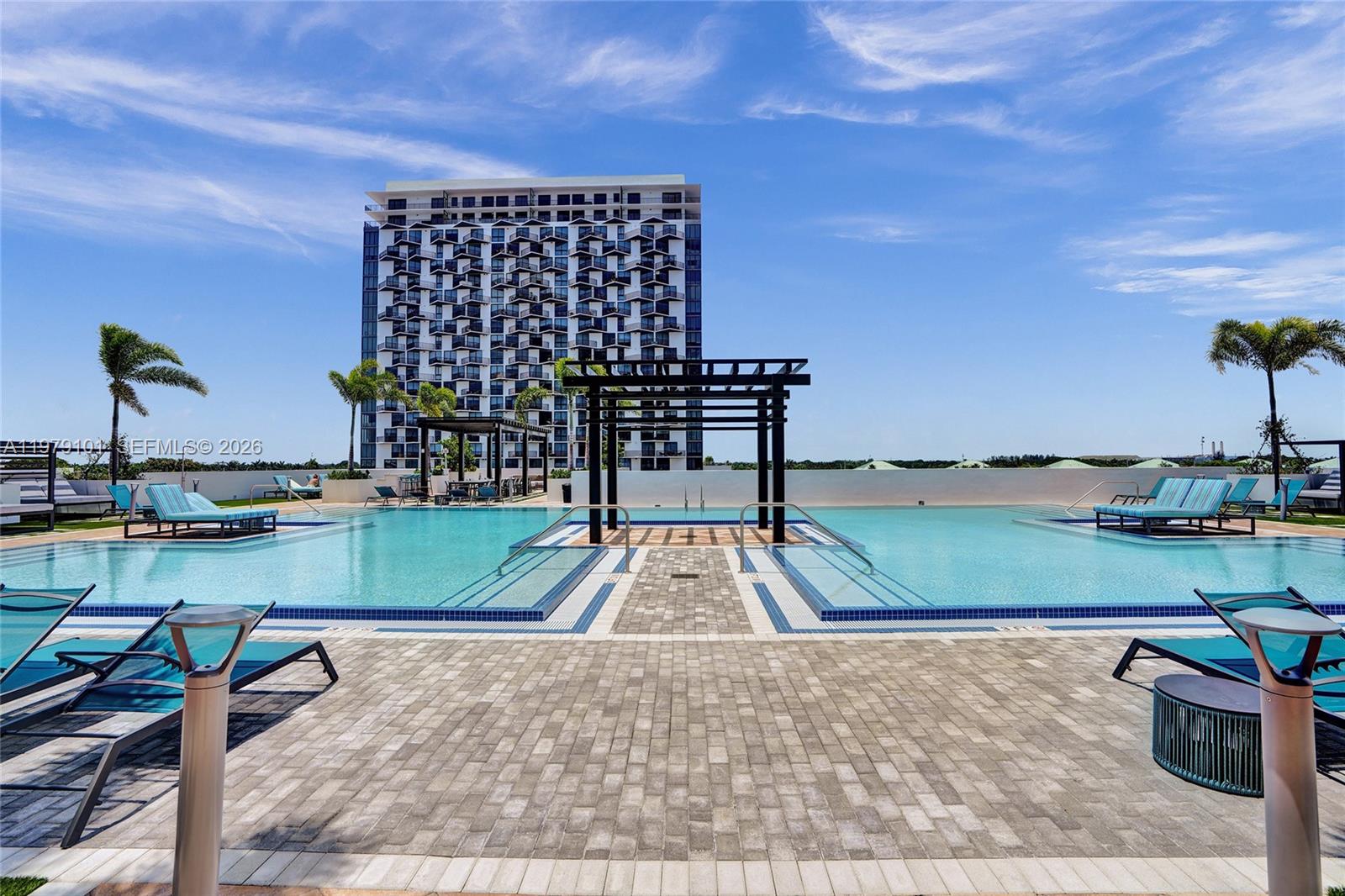 5350 PARK CONDO - Residential