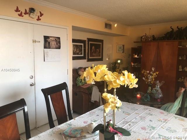 INTERNATIONAL PARK I COND - Residential