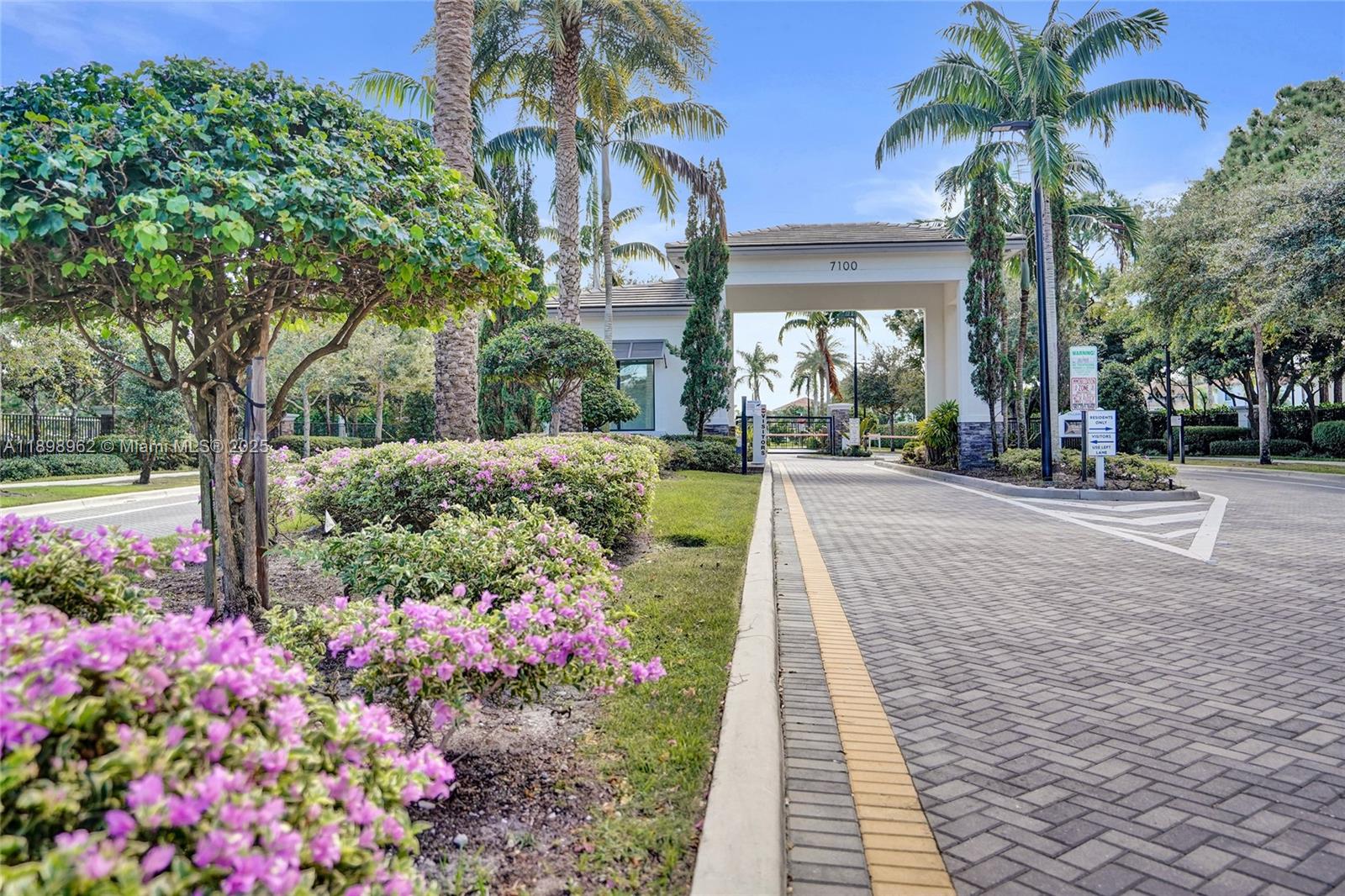 View photos, virtual tours, details... 7378 Stella Ln