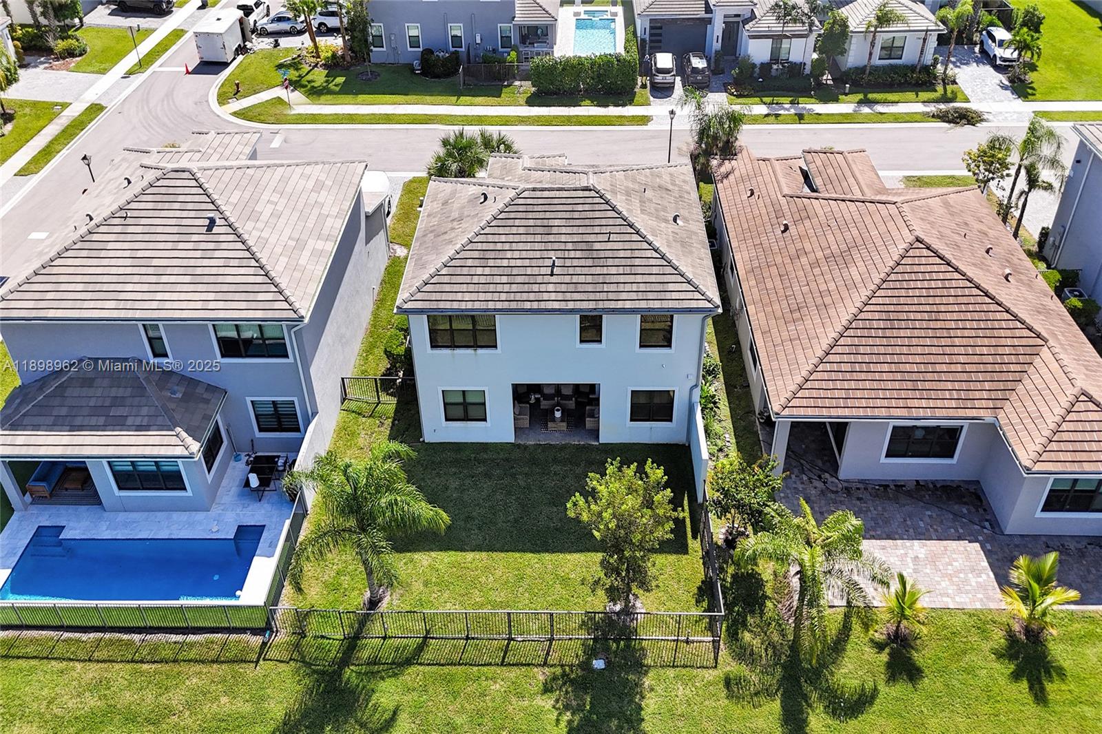 TOSCANA ISLES PUD PL - Residential