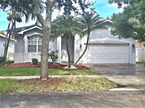 Photo of 3065 SW 137th Ave, Miramar, FL 33027 (MLS # A12084176)
