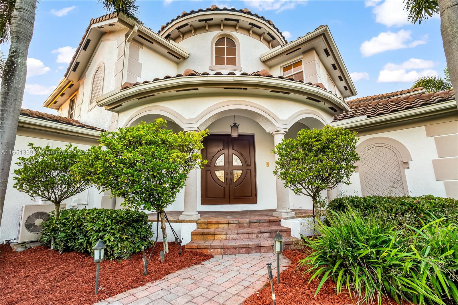 14403 S Jockey Cir S
