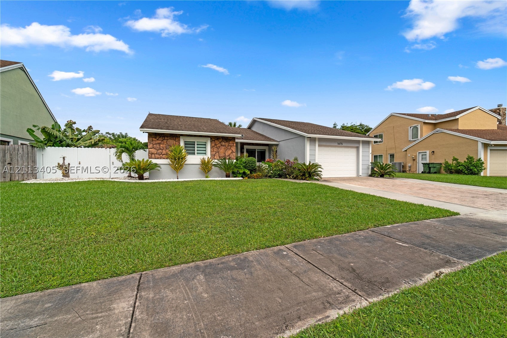 1675 S Goldeneye Ln, Homestead FL 33035