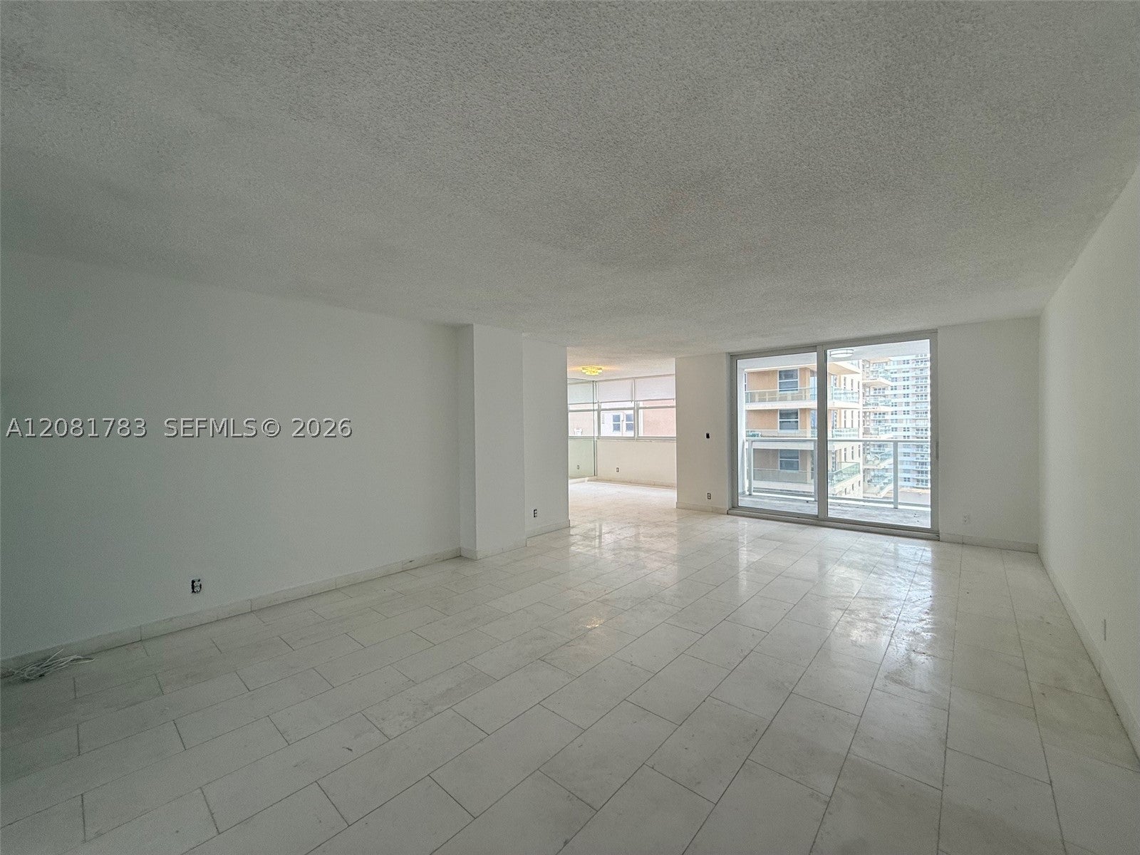1904 S Ocean Dr 1206