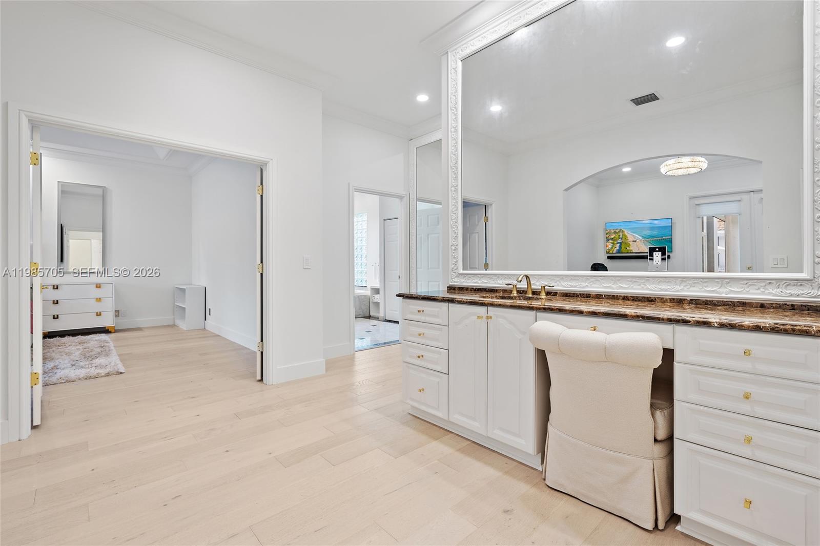 Admirals Cove - Residential