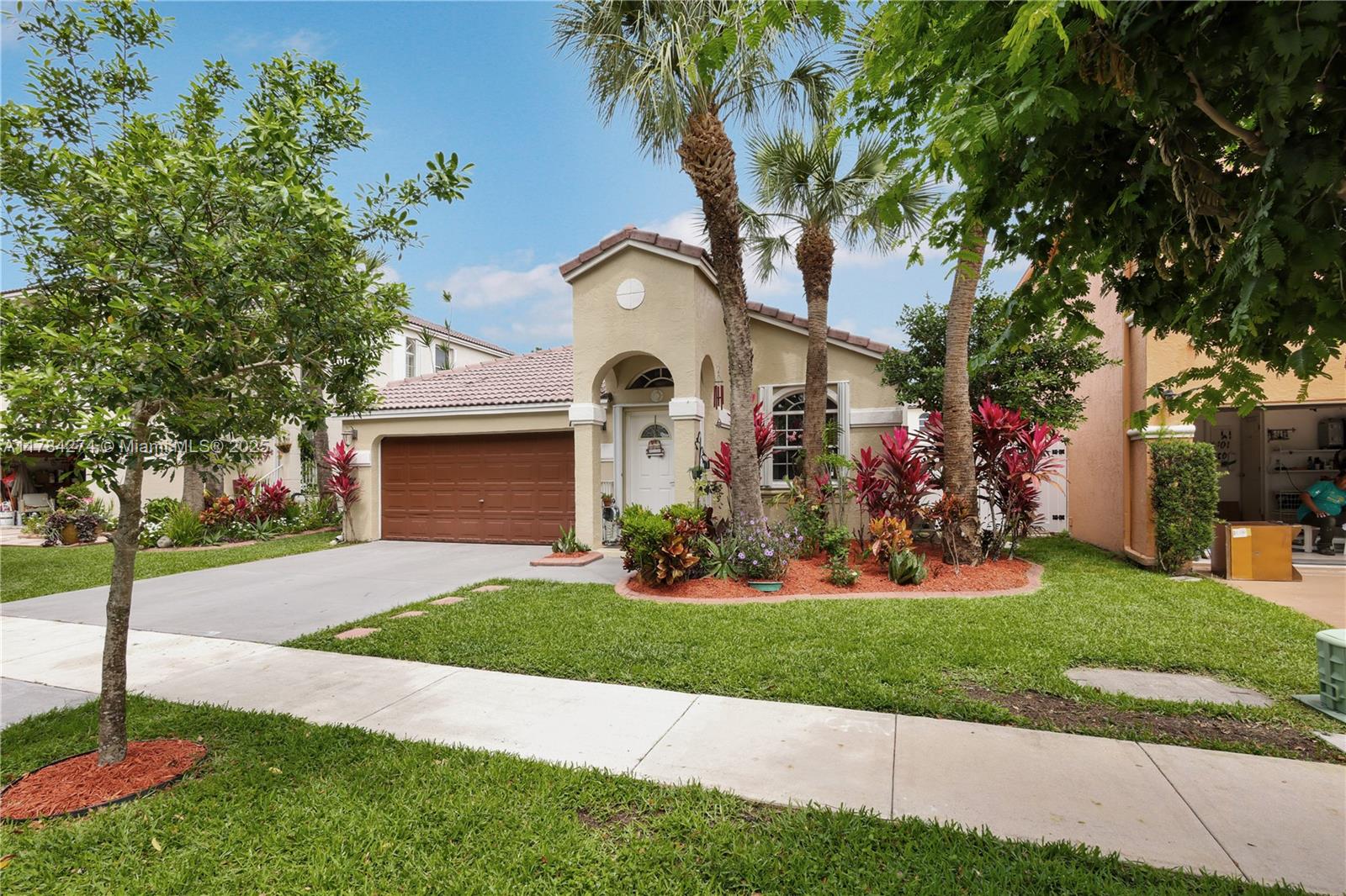Rental Property at 15344 Nw 1st St, Pembroke Pines, Miami-Dade County, Florida - Bedrooms: 3 
Bathrooms: 2  - $3,700 MO.