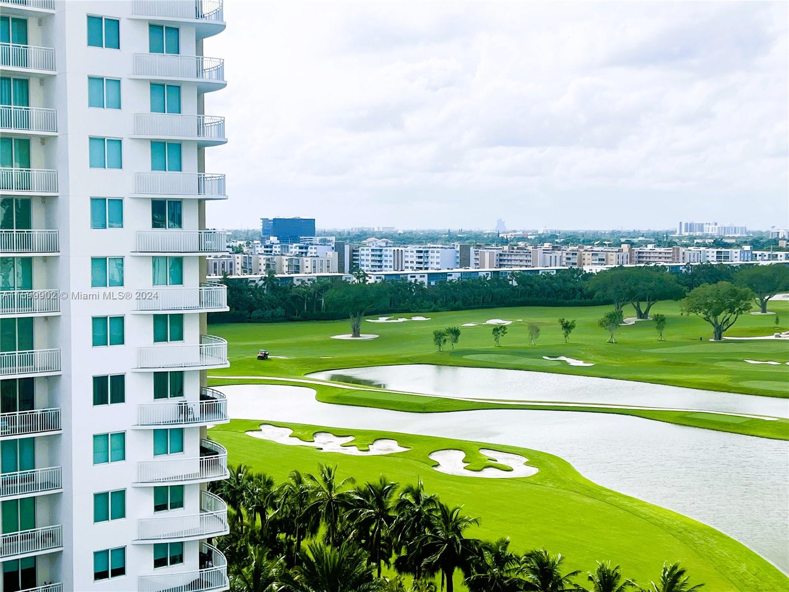 DUO CONDOMINIUM EAST - Residential