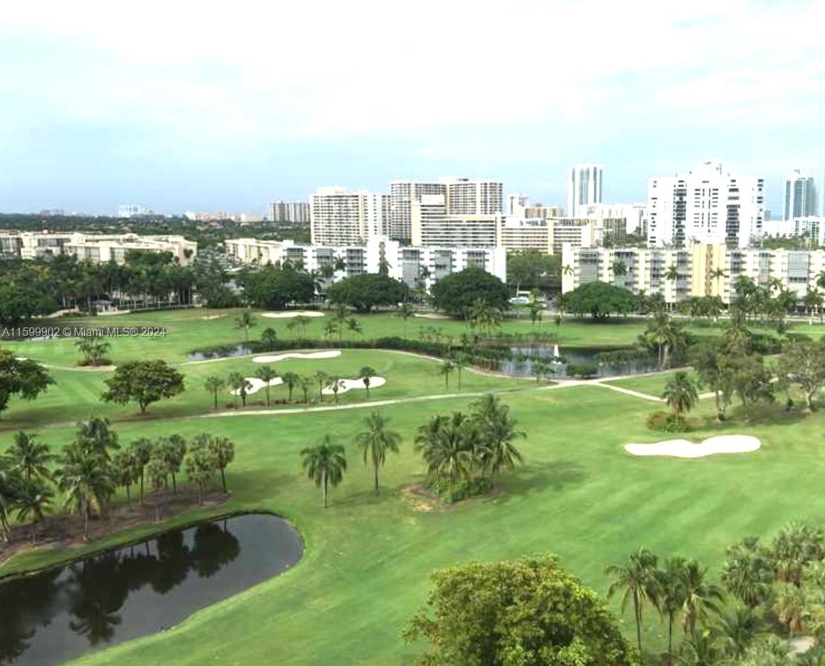 DUO CONDOMINIUM EAST - Residential
