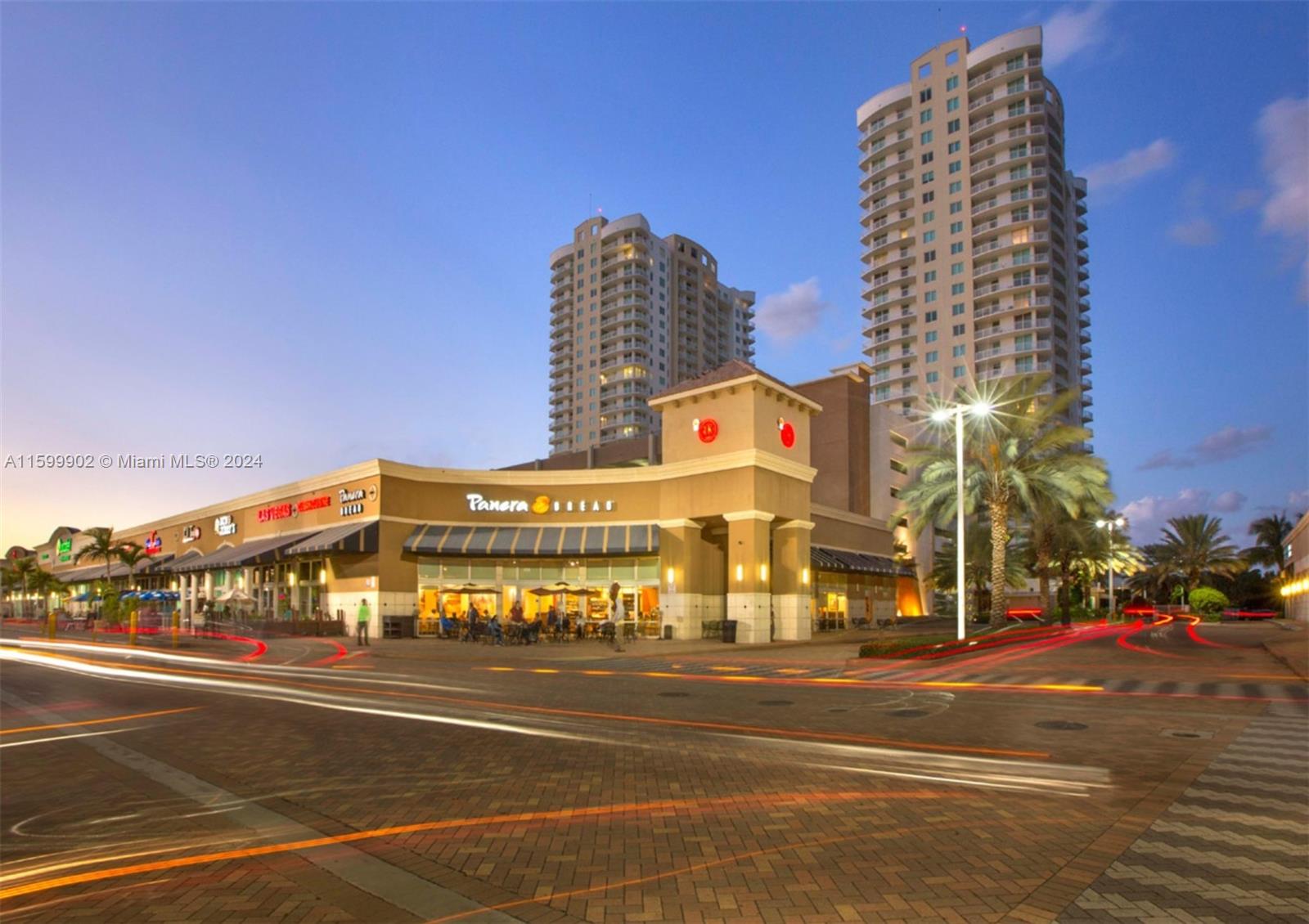DUO CONDOMINIUM EAST - Residential