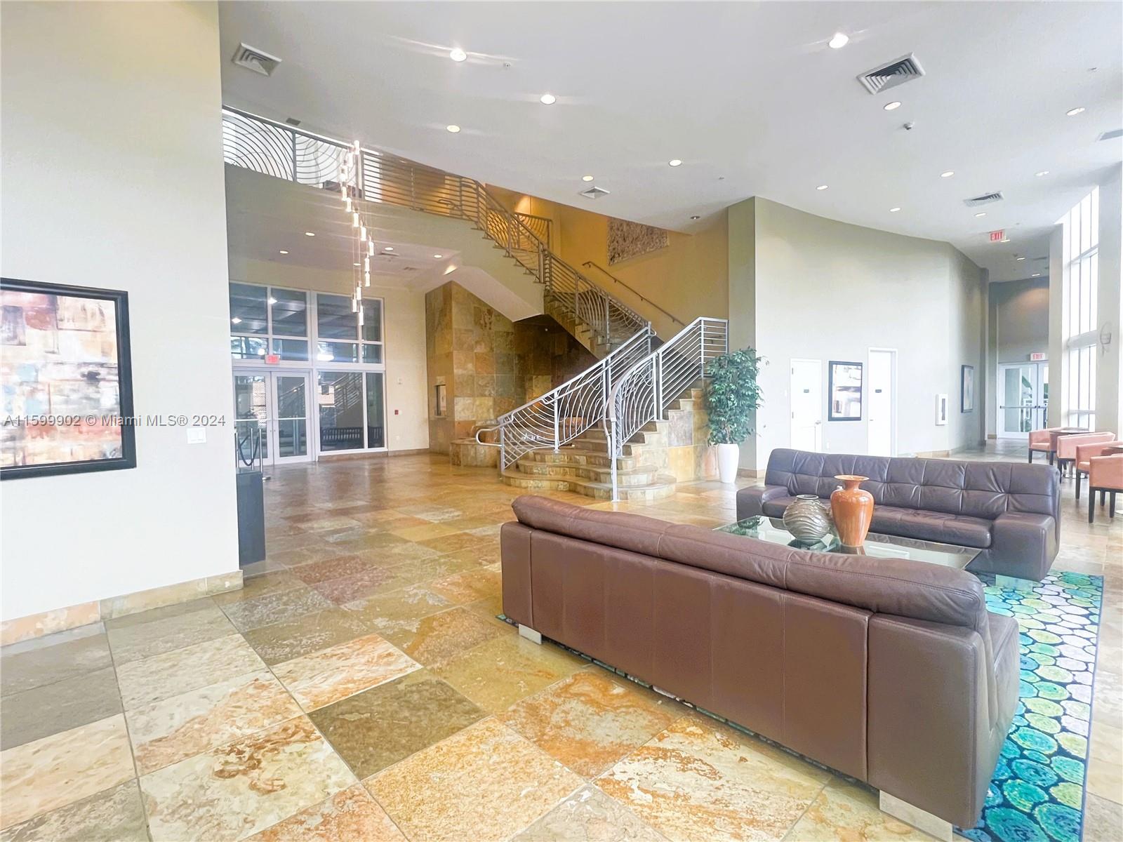 DUO CONDOMINIUM EAST - Residential