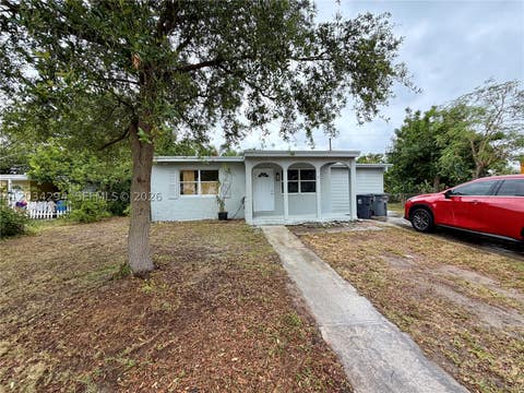 Tiny photo for 530 Mentone Rd, Lake Worth, FL 33462 (MLS # A12034294)