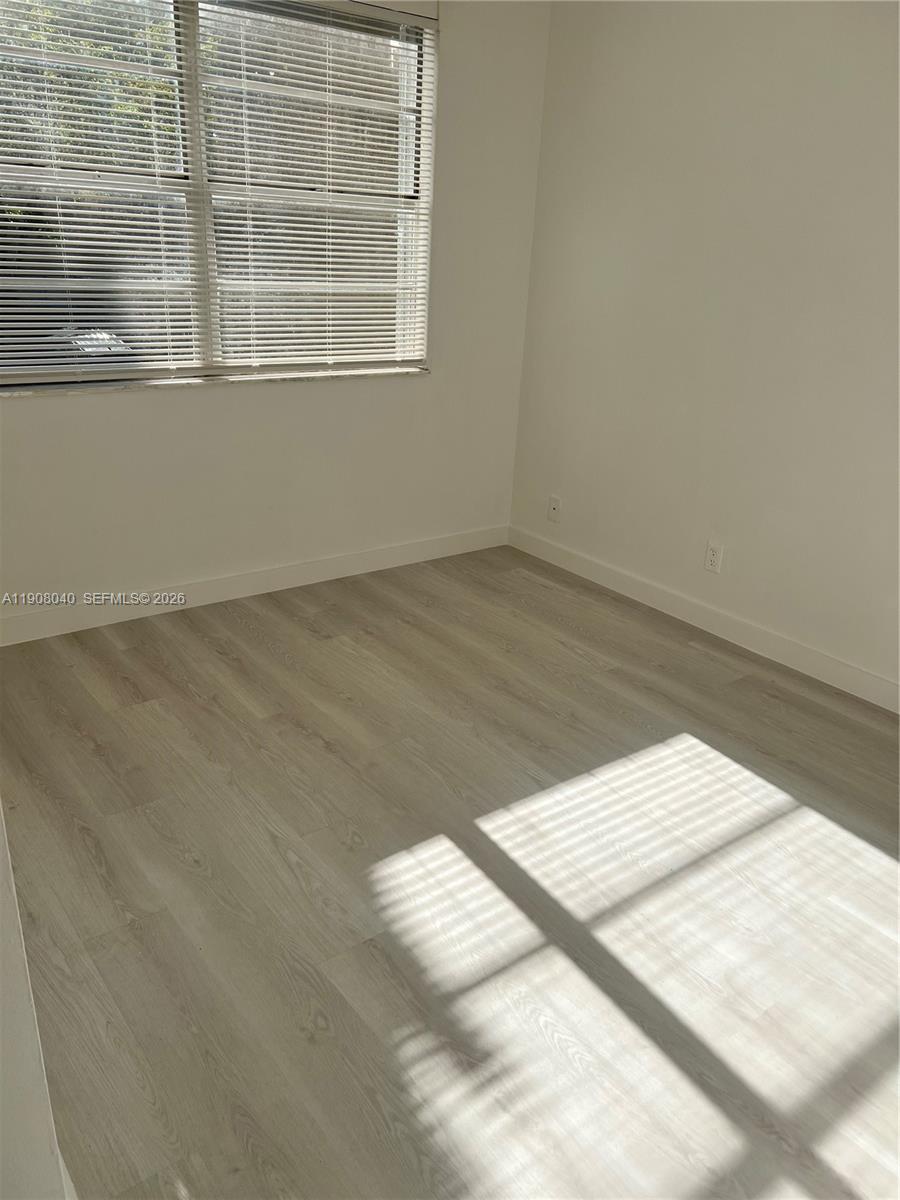 WELLEBY TOWNHOME 1 CONDO - Residential