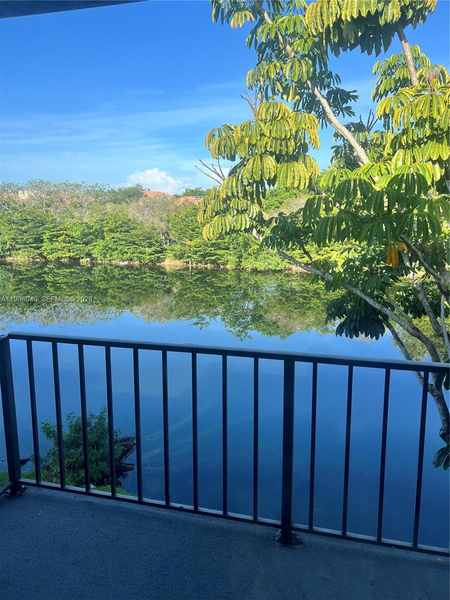 WELLEBY TOWNHOME 1 CONDO - Residential