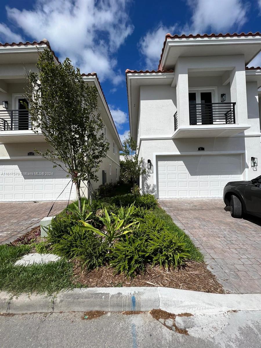 FOREST VIEW ESTATES - Residential