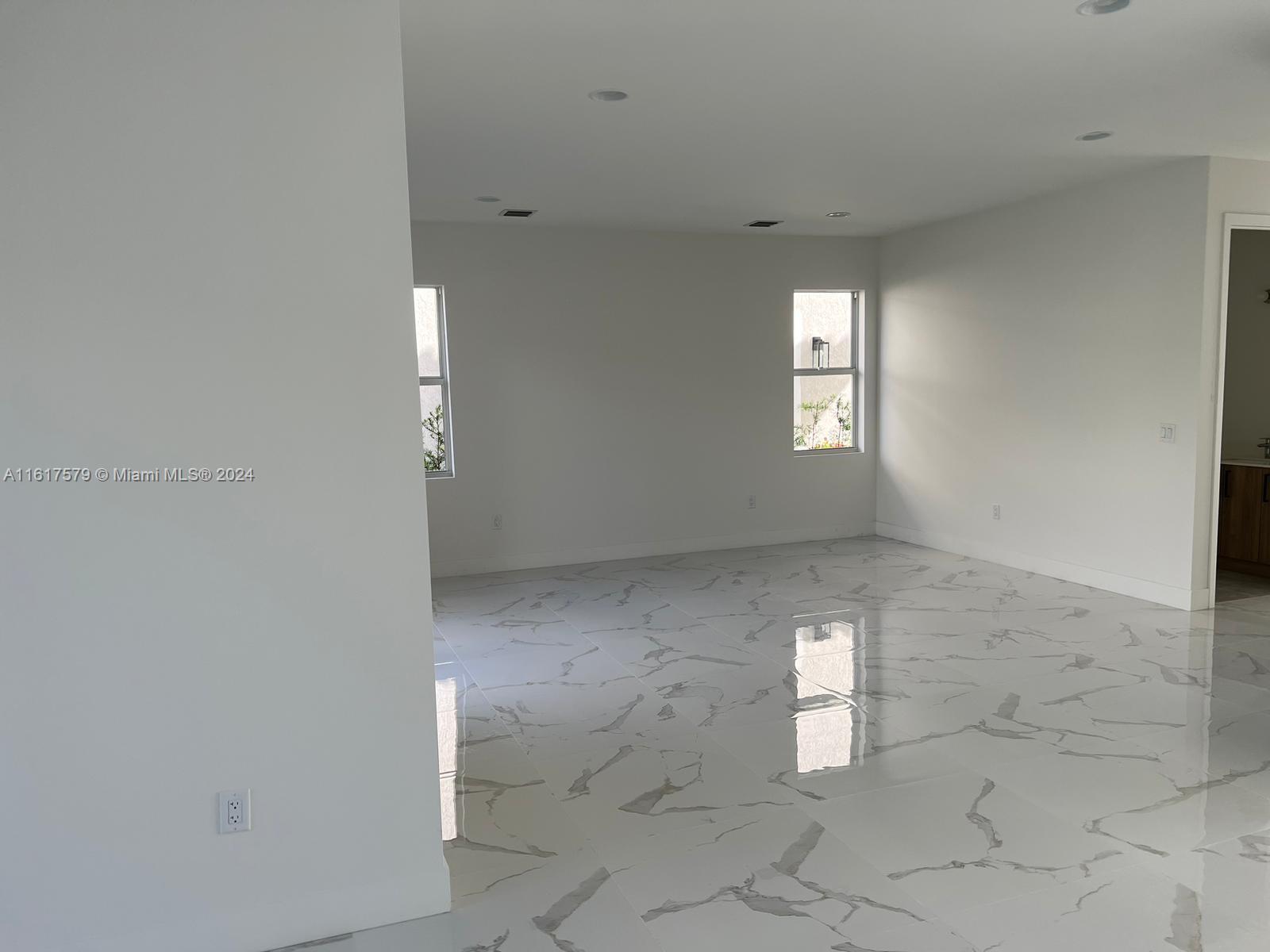 FOREST VIEW ESTATES - Residential