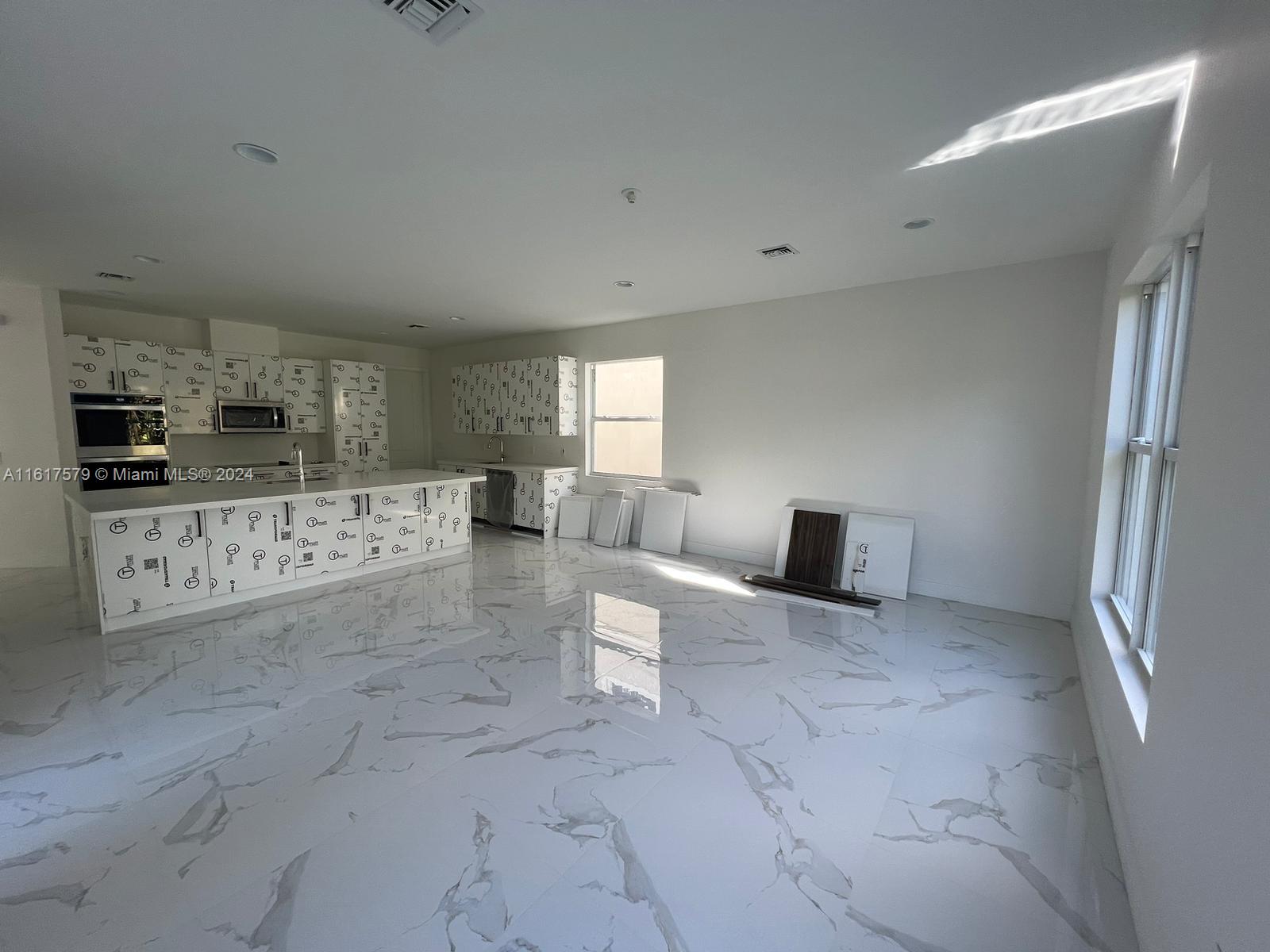 FOREST VIEW ESTATES - Residential