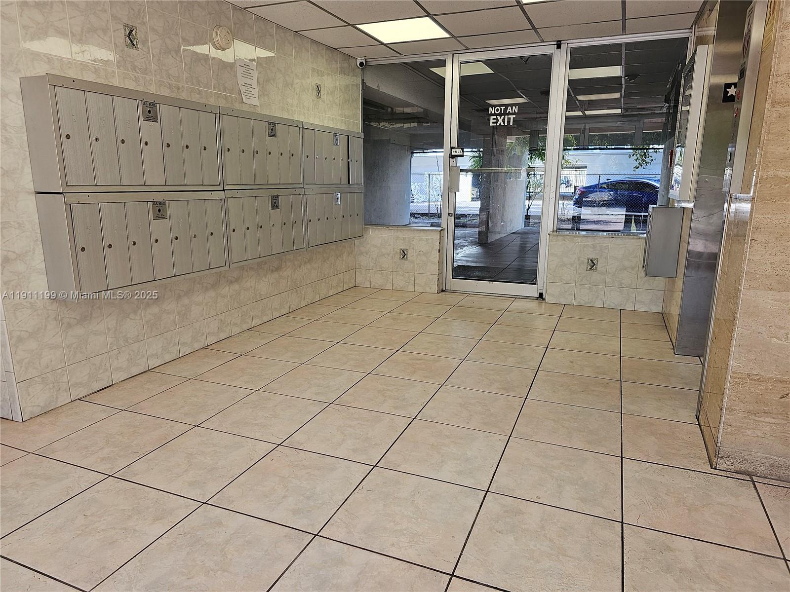 WINDWARD CONDO - Residential Lease