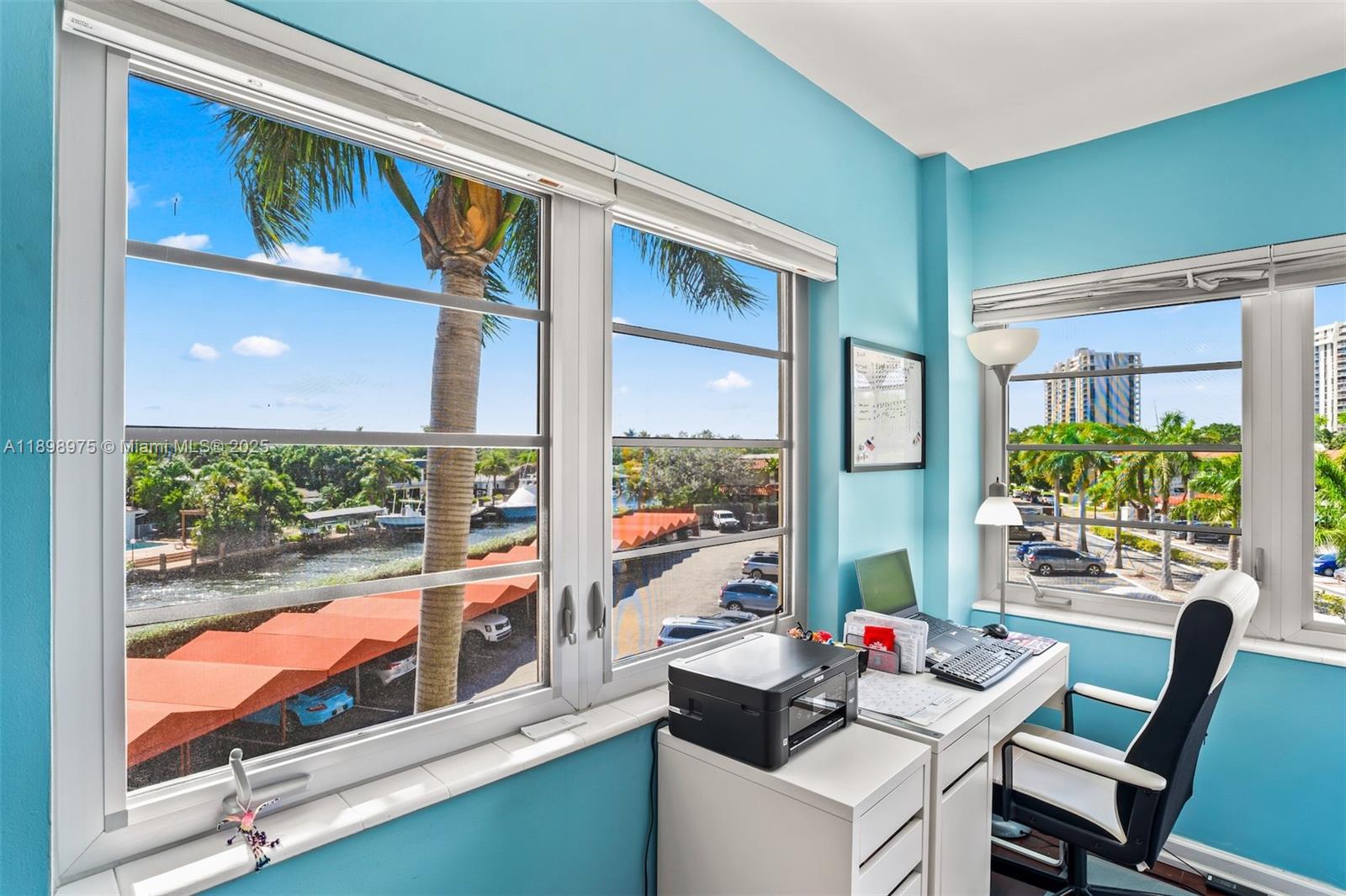 THE SHORES CONDOMINIUM - Residential