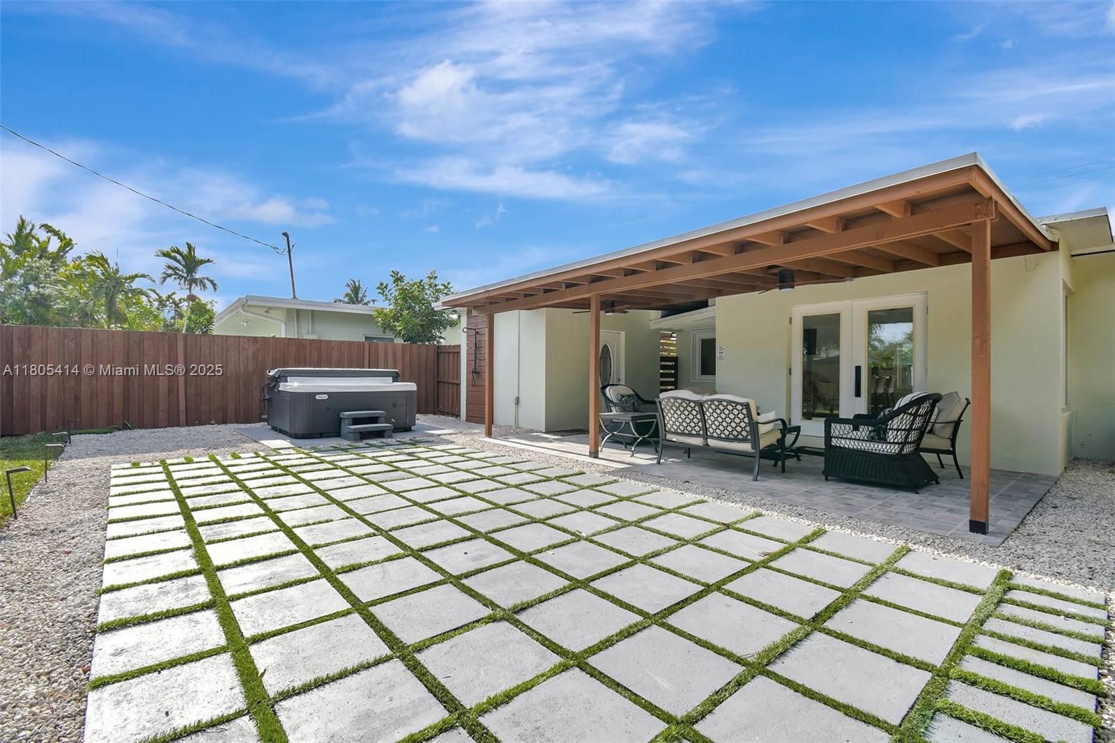 FLORAL RIDGE - Residential Lease