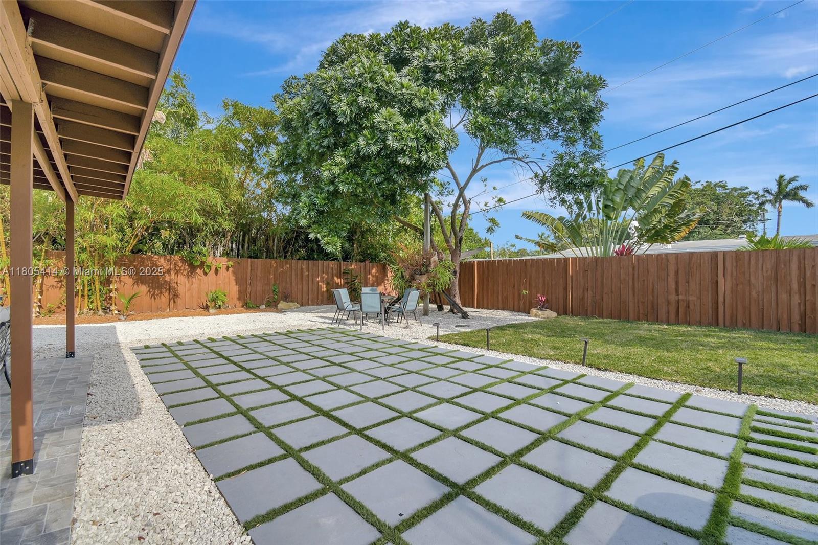 FLORAL RIDGE - Residential Lease