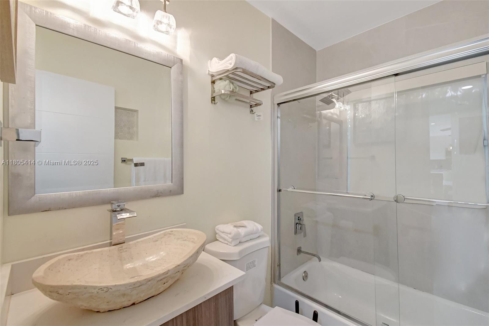 FLORAL RIDGE - Residential Lease