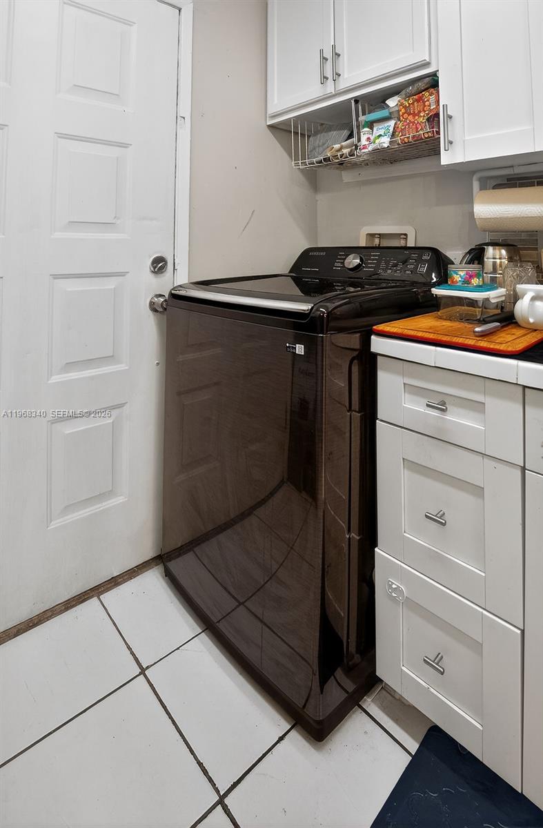 RO-MONT SOUTH CONDO J - Residential