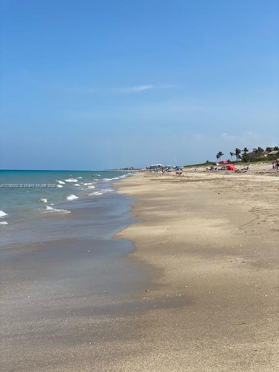 VILLA DEL SOL CONDOMINIUM - Residential