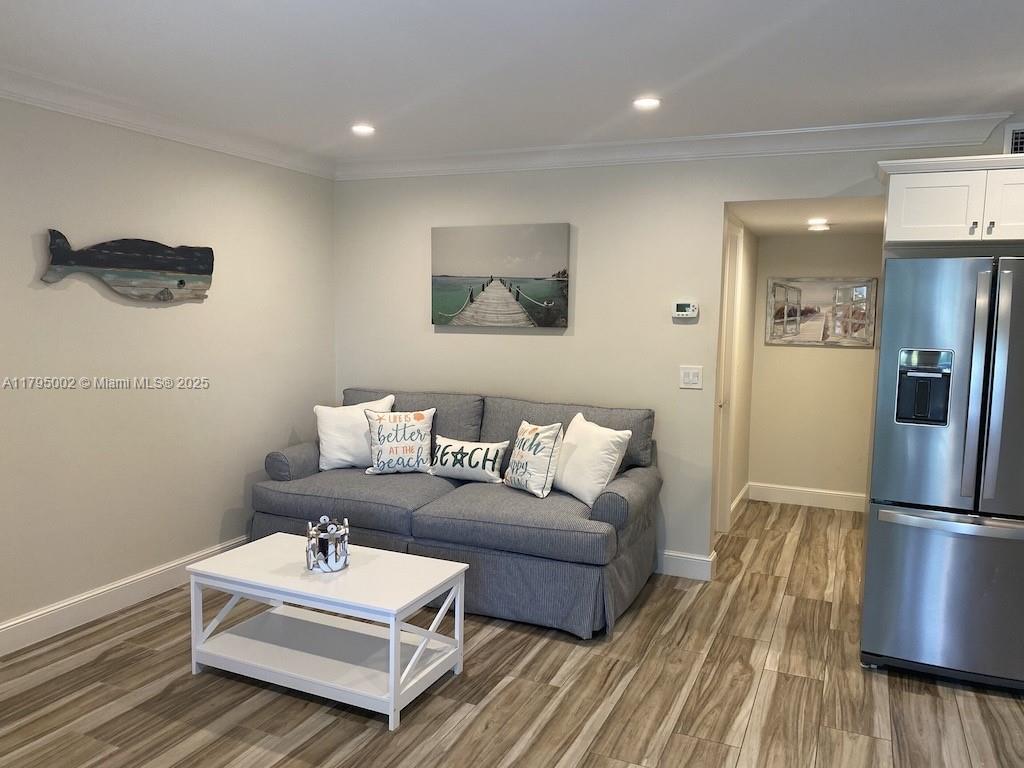 11000 S Ocean Dr 211