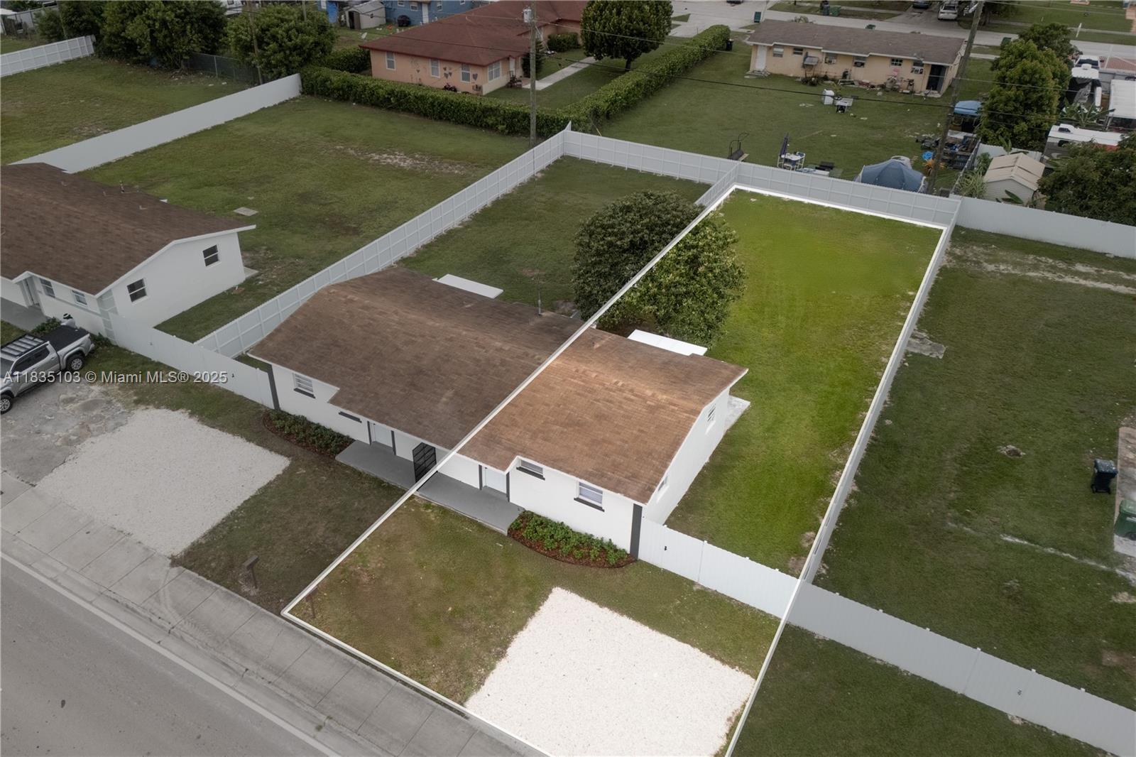 10521 SW 184th St 10521