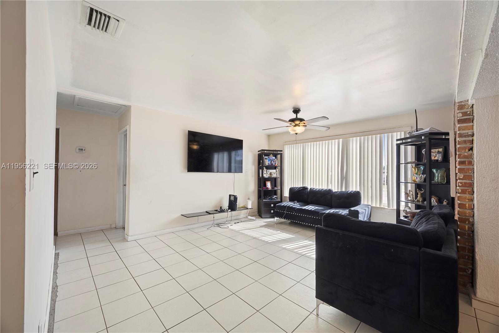 LAKE FOREST SEC 4 - Residential