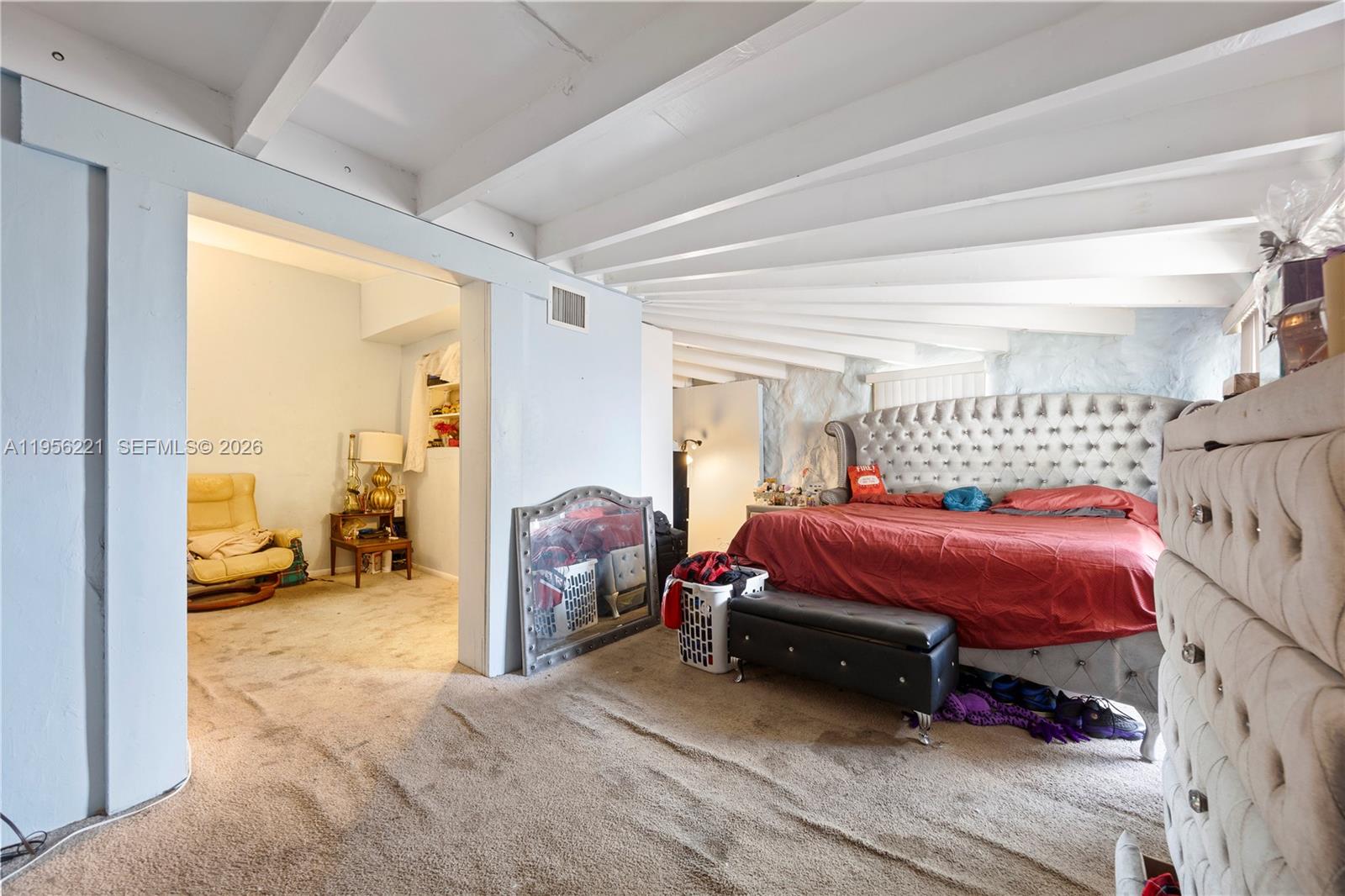 LAKE FOREST SEC 4 - Residential