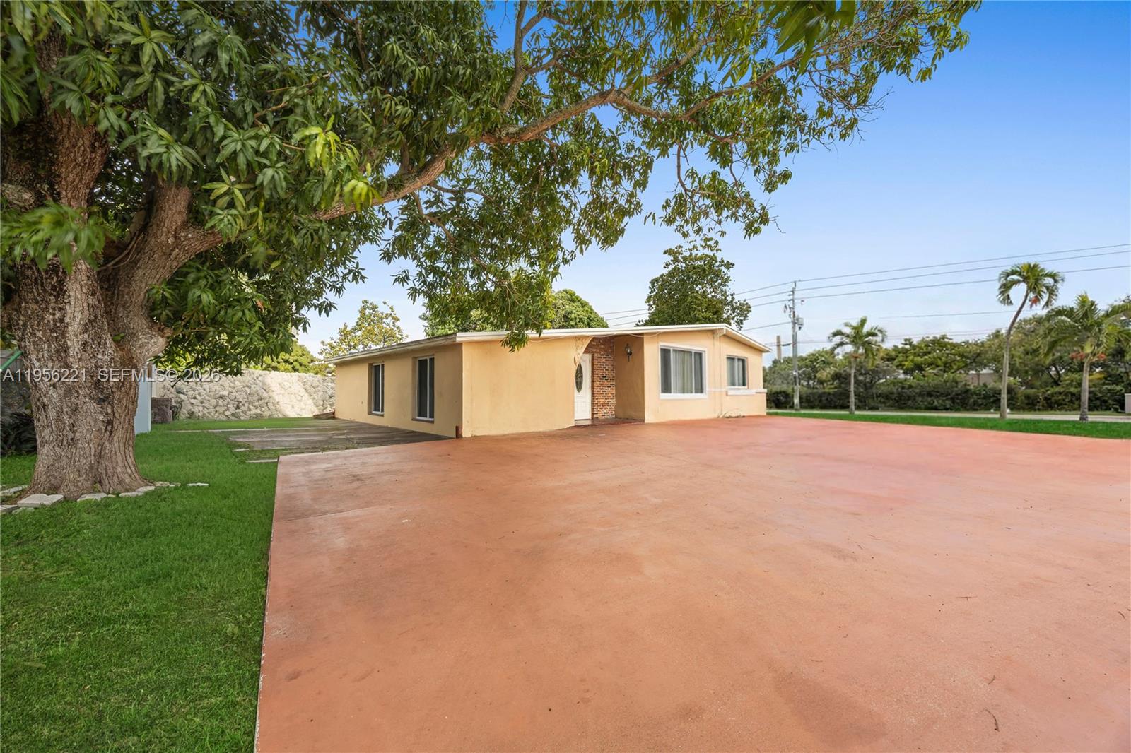 LAKE FOREST SEC 4 - Residential