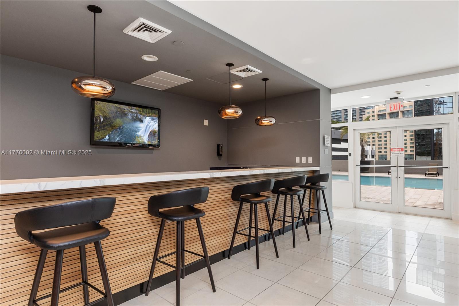 VUE AT BRICKELL CONDO - Residential