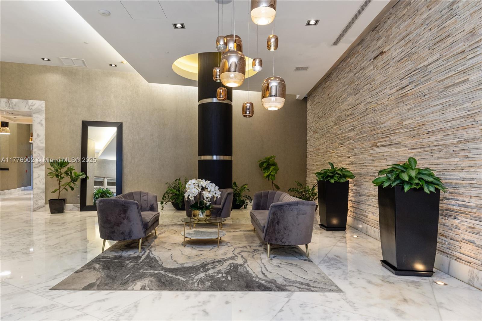 VUE AT BRICKELL CONDO - Residential