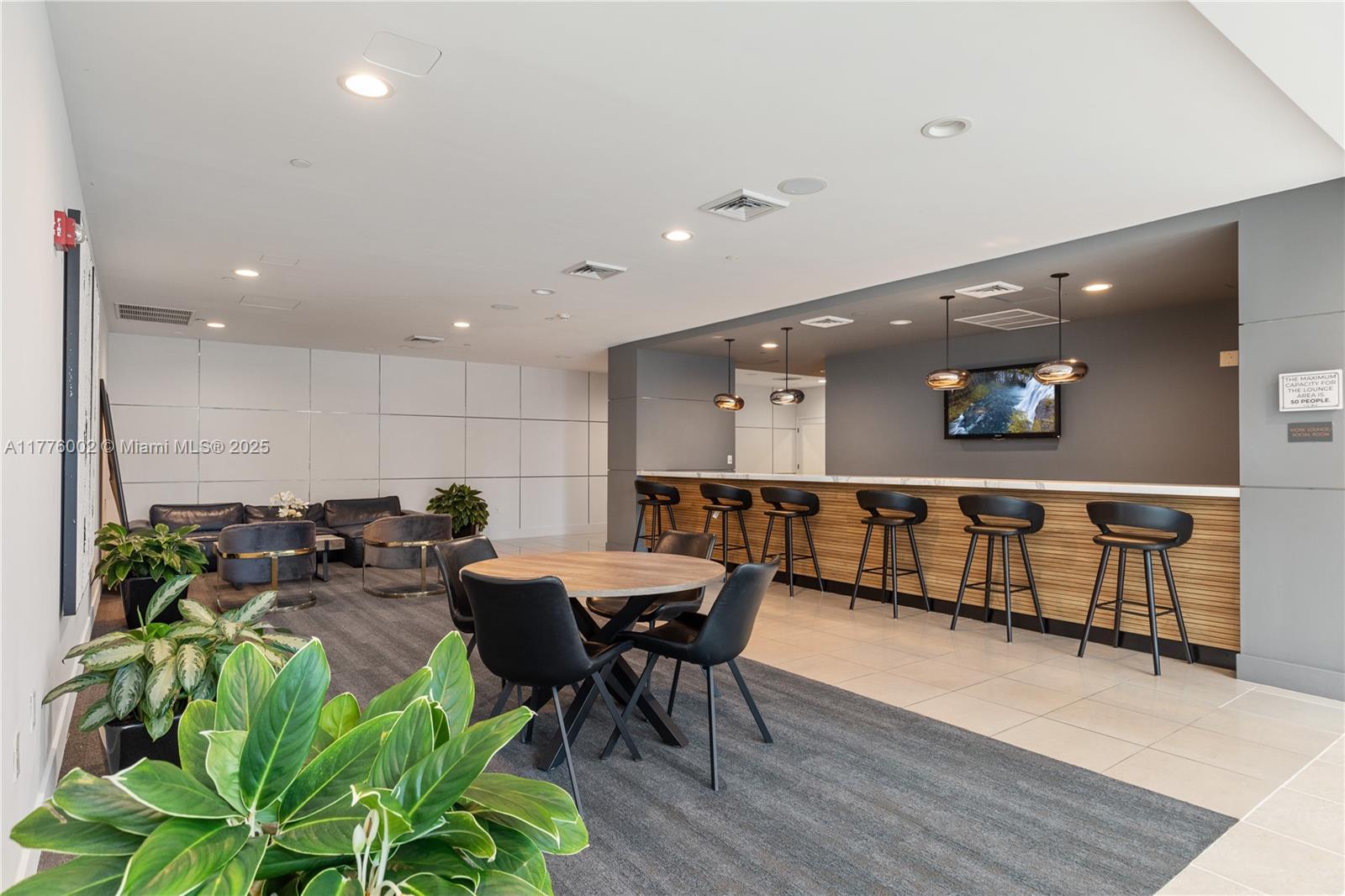 VUE AT BRICKELL CONDO - Residential