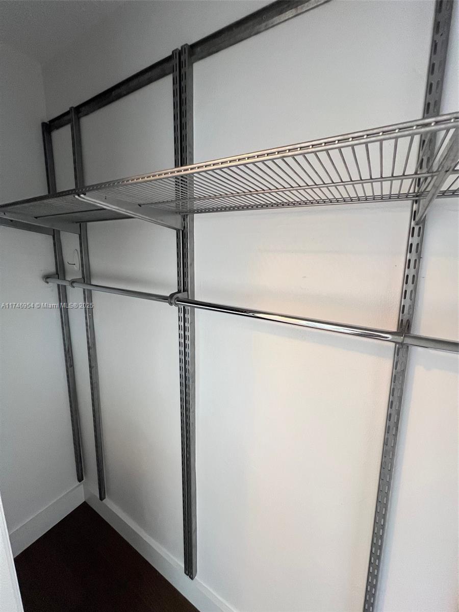 GOLDEN HOUSE CONDO - Residential