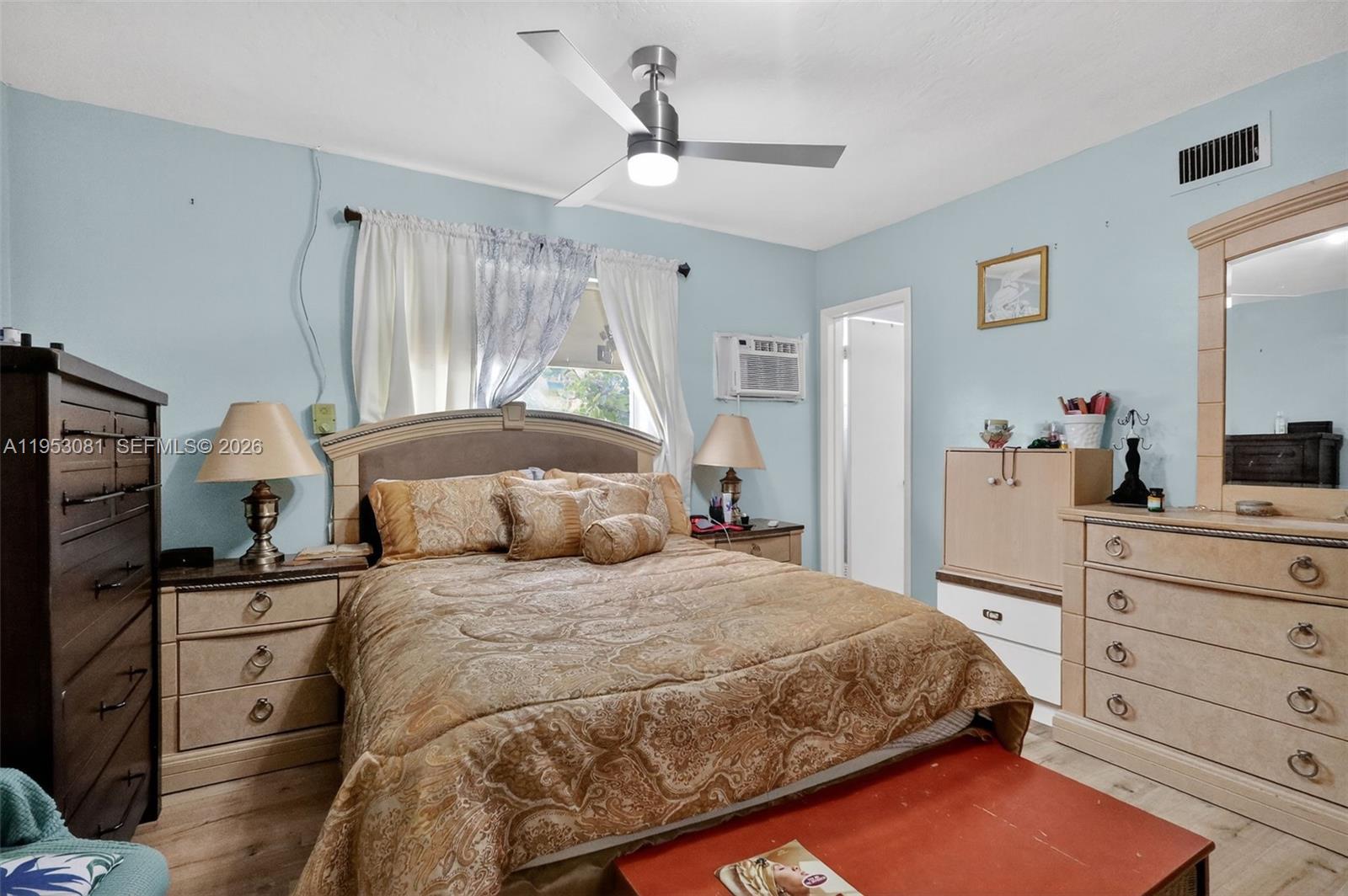 BOULEVARD HEIGHTS SEC TEN - Residential