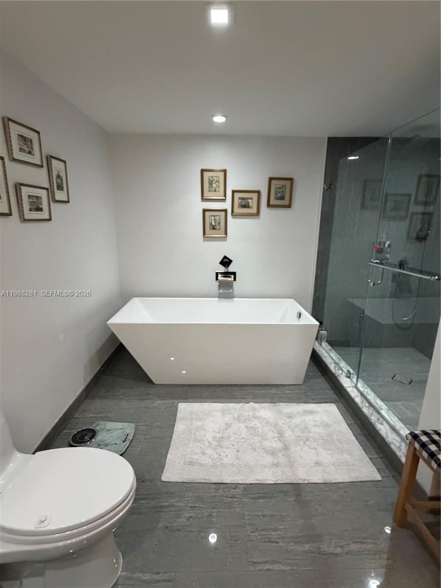 BRISTOL TOWER CONDO - Residential