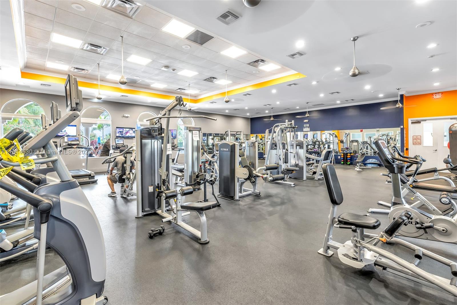 ISLES AT WELLINGTON 2 - Residential