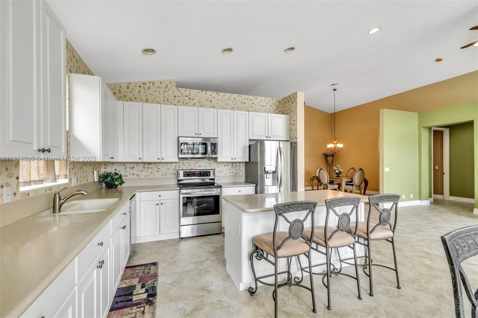 ISLES AT WELLINGTON 2 - Residential