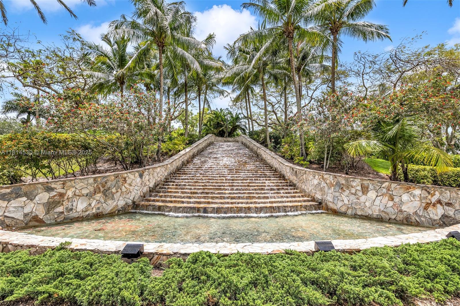 ISLES AT WELLINGTON 2 - Residential