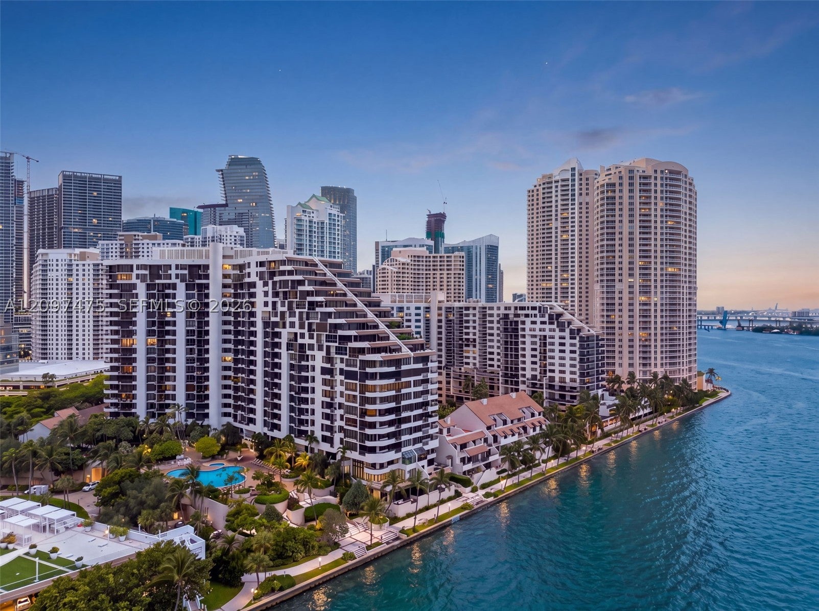 520 Brickell Key Dr A721