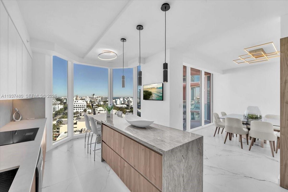 PORTOFINO TOWER CONDO - Residential