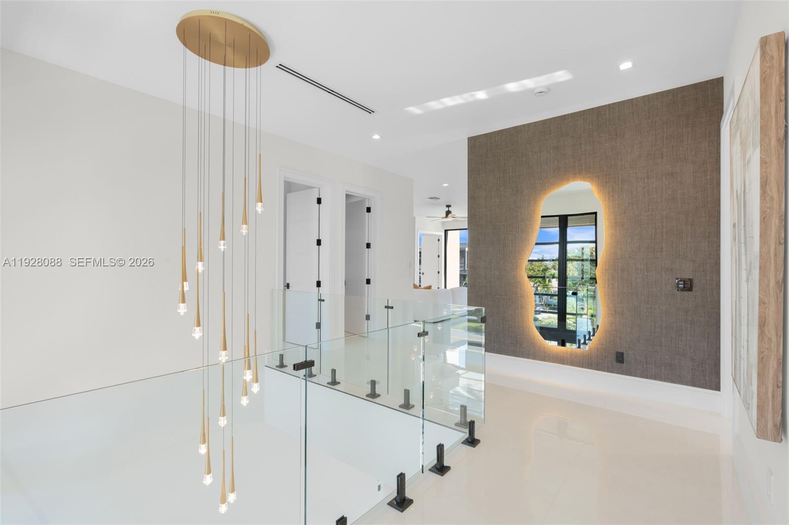 CORAL KEY VILLAS 3RD SEC - Residential