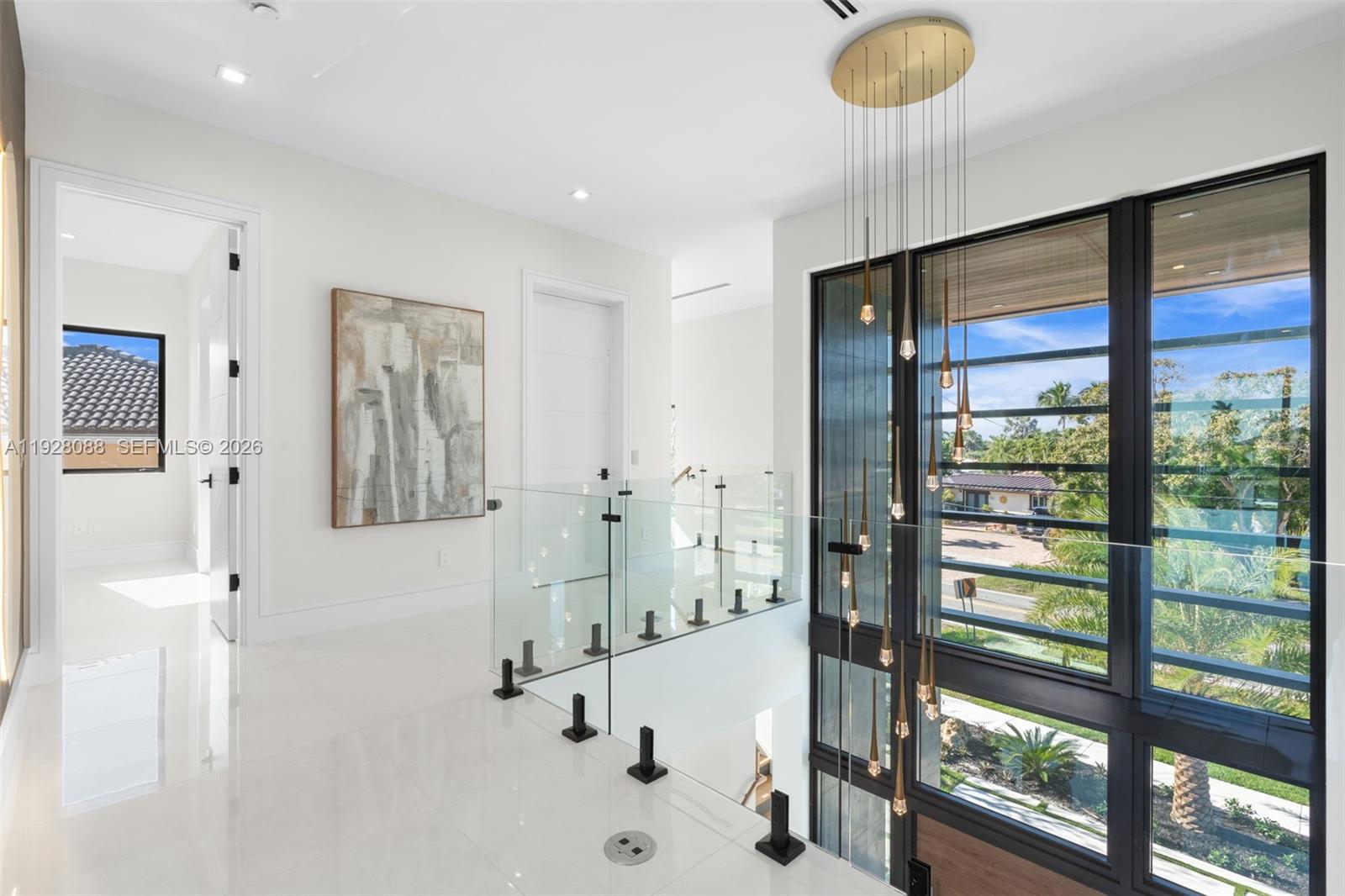 CORAL KEY VILLAS 3RD SEC - Residential