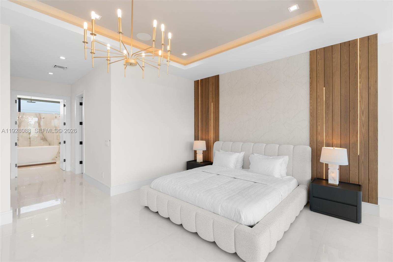 CORAL KEY VILLAS 3RD SEC - Residential