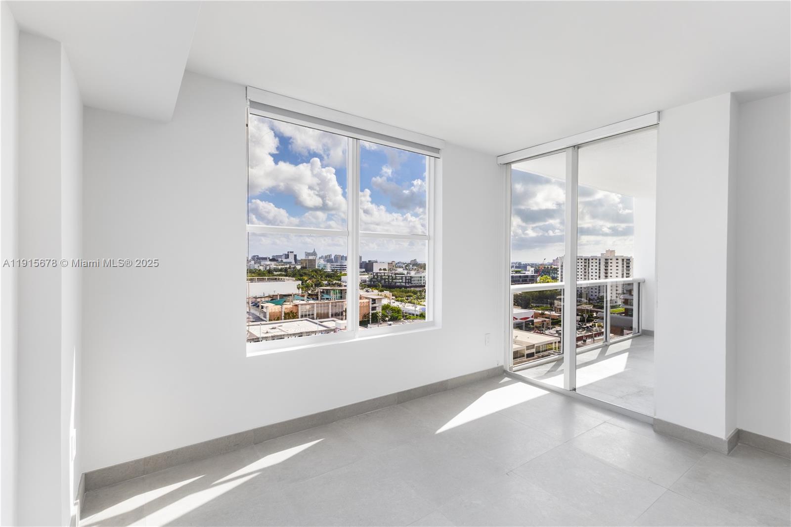 SUNSET HARBOUR SOUTH COND - Residential Lease