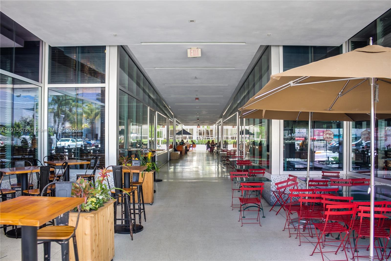 SUNSET HARBOUR SOUTH COND - Residential Lease